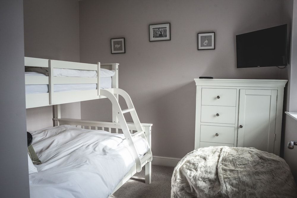 The Saddle Room Restaurant House 5