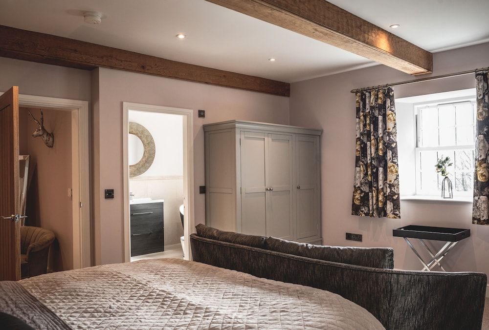 The Saddle Room Restaurant House 2