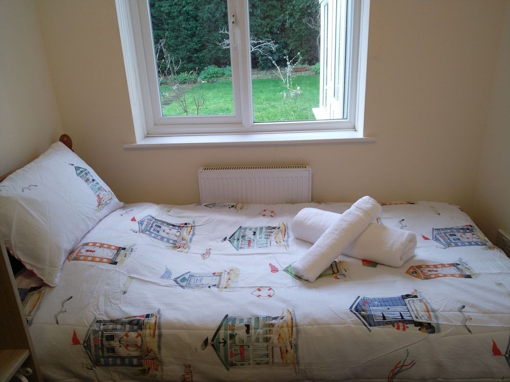 Beautiful 3-bed Bungalow Kessingland Rural Retreat House 4