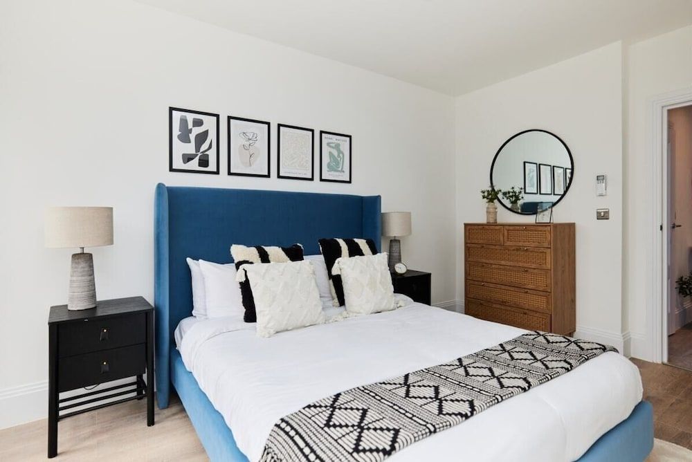 Apartment (2 Bedrooms)