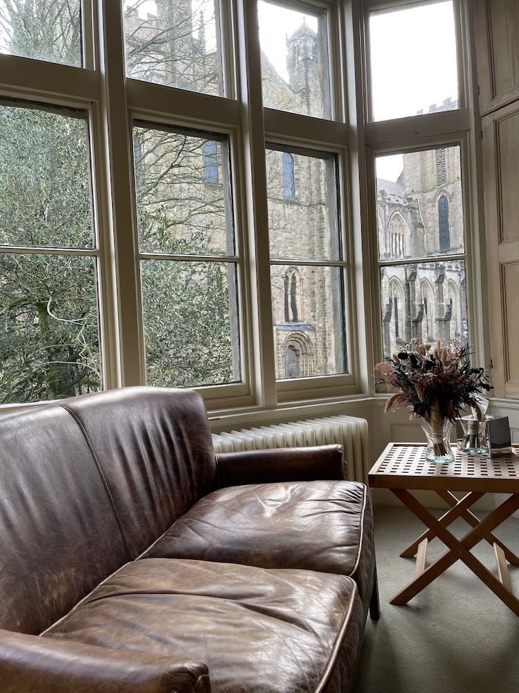 The Old Deanery Standard Double Room 4