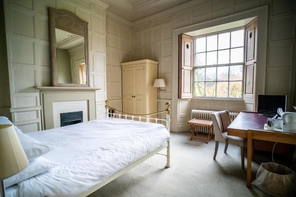 The Old Deanery Standard Double Room 3