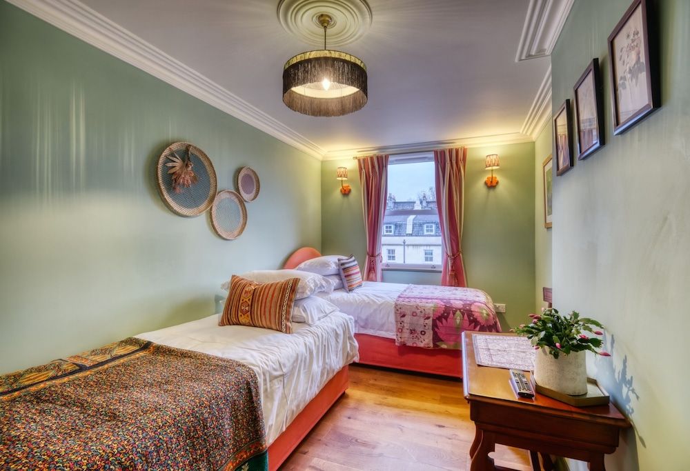Standard Twin Room, Ensuite, City View