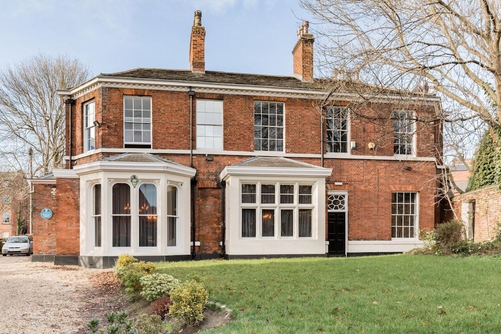 Claremont The Heaton