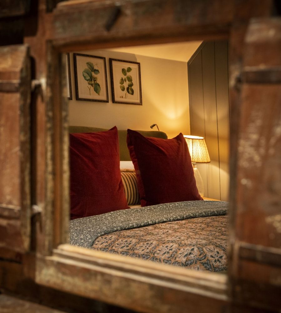 The Leicester Arms Country Inn Premium Suite, Ensuite 3