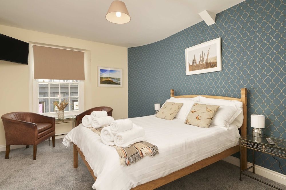 The White Hart Hotel Classic Double Room, Ensuite (first floor) 5