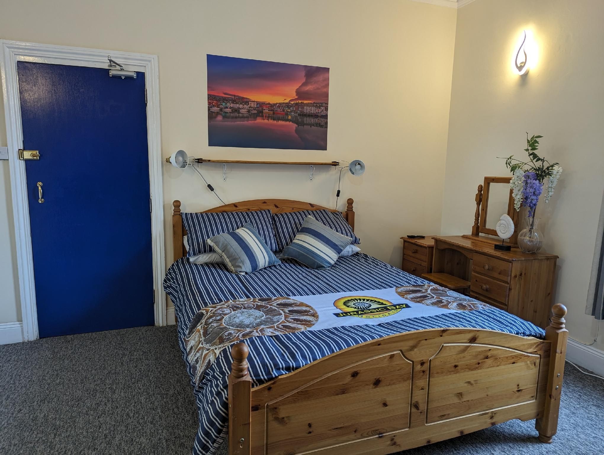 Family room-Ground-Floor-Platinum-Premium-Ensuite with Shower-No view