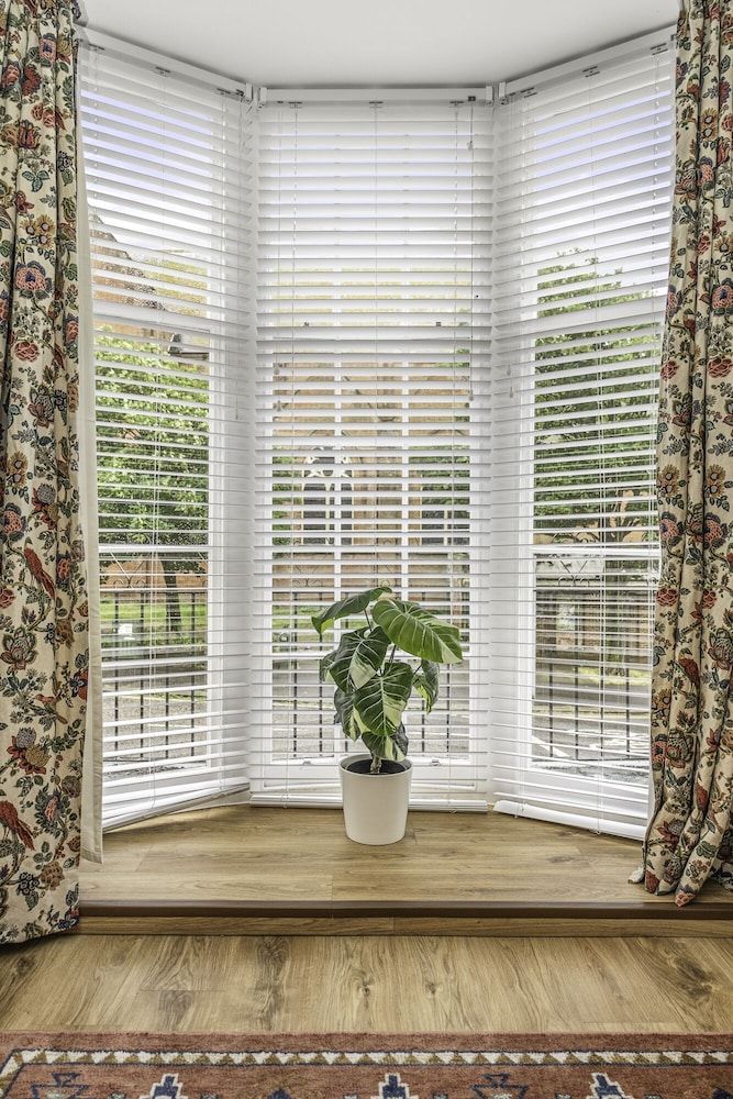 Upper Rock Brighton Apartments Apartment, Private Bathroom (C) 9