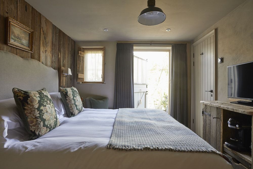 Snug Terrace