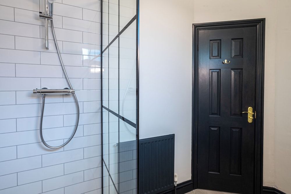 The Kings Arms Double or Twin Room 28