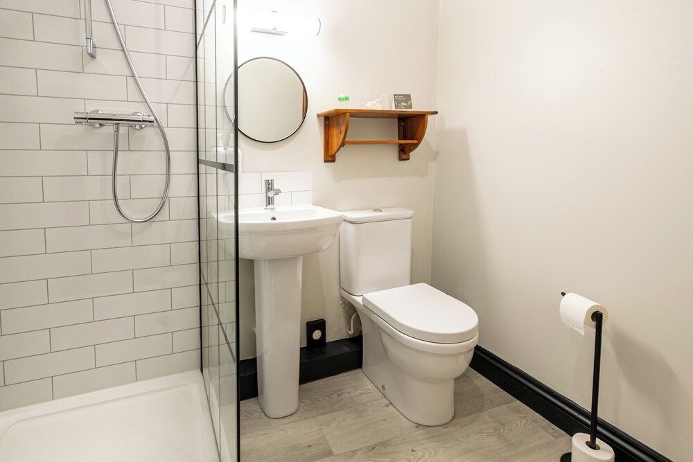 The Kings Arms Double or Twin Room 27