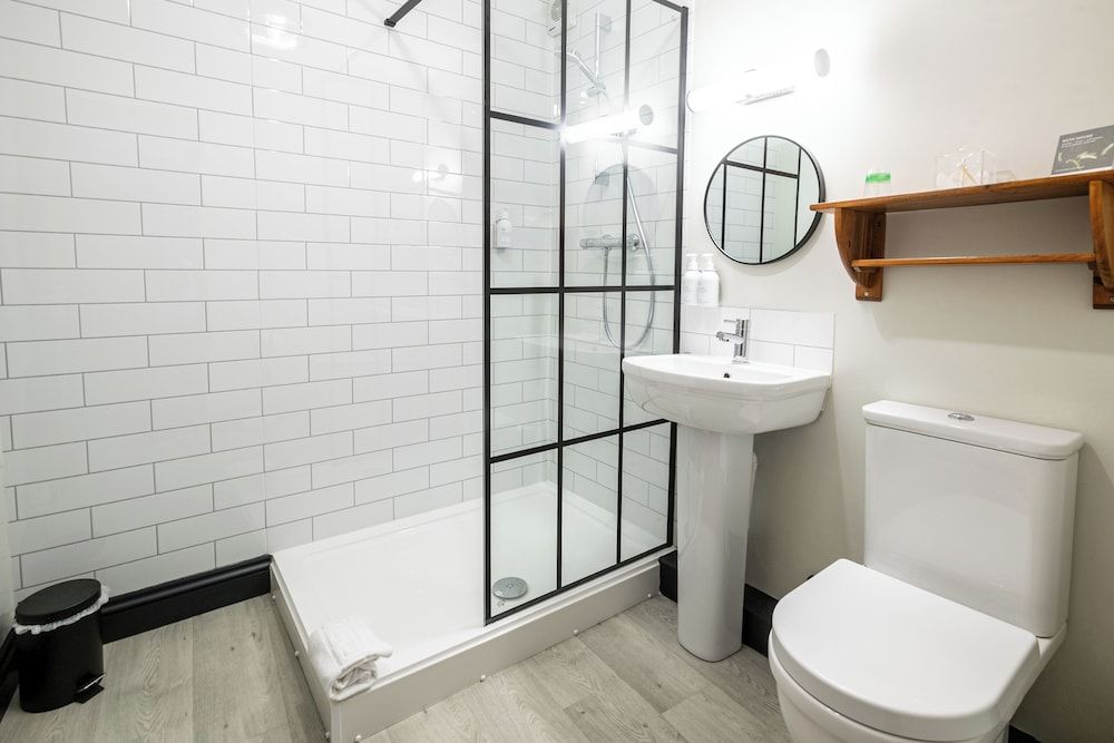 The Kings Arms Double or Twin Room 25