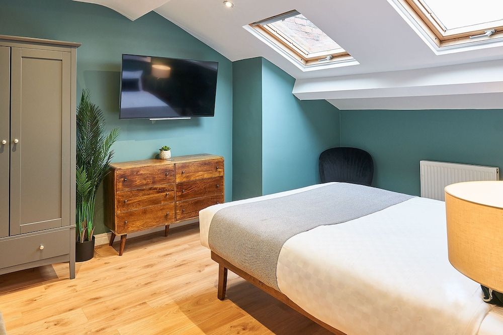 Host Apartments The Falkner Quarters III Apartment 24