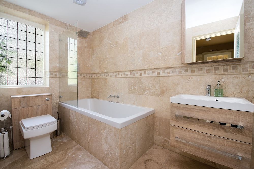 Deluxe 2/3 Bed Hottub Skytv House 11