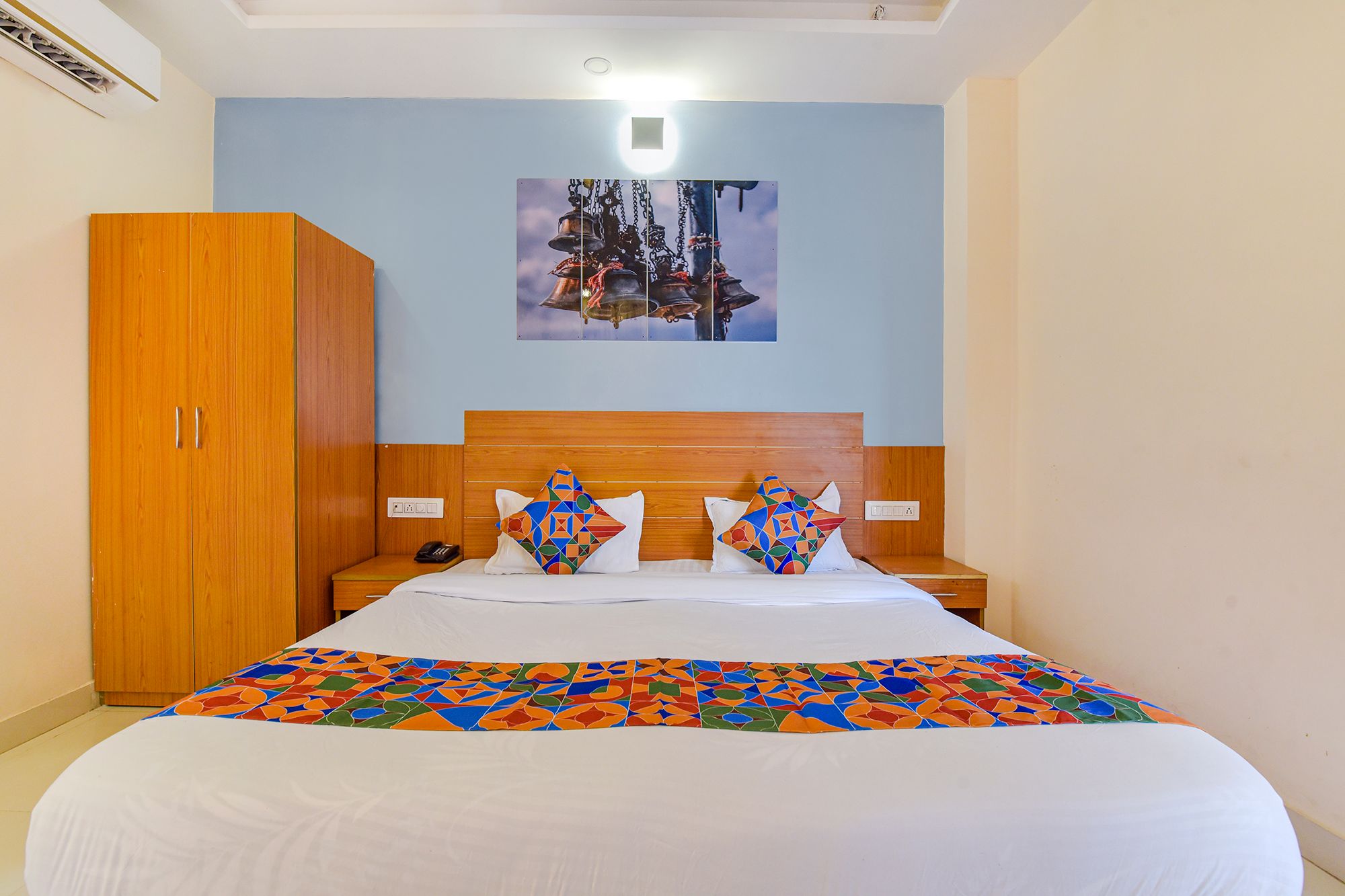 FabHotel Aarogya Residency Premium Room 2