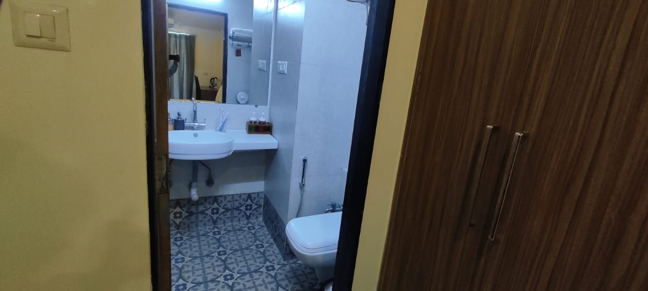 Suma Adventures And Resorts Deluxe Room with Pool view and Lake View 7