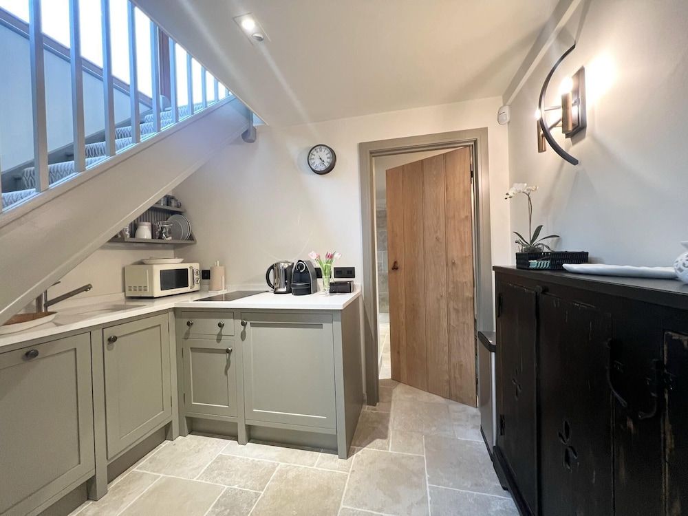 Oak Barn in the Cotswolds Near Moreton in Marsh House 6