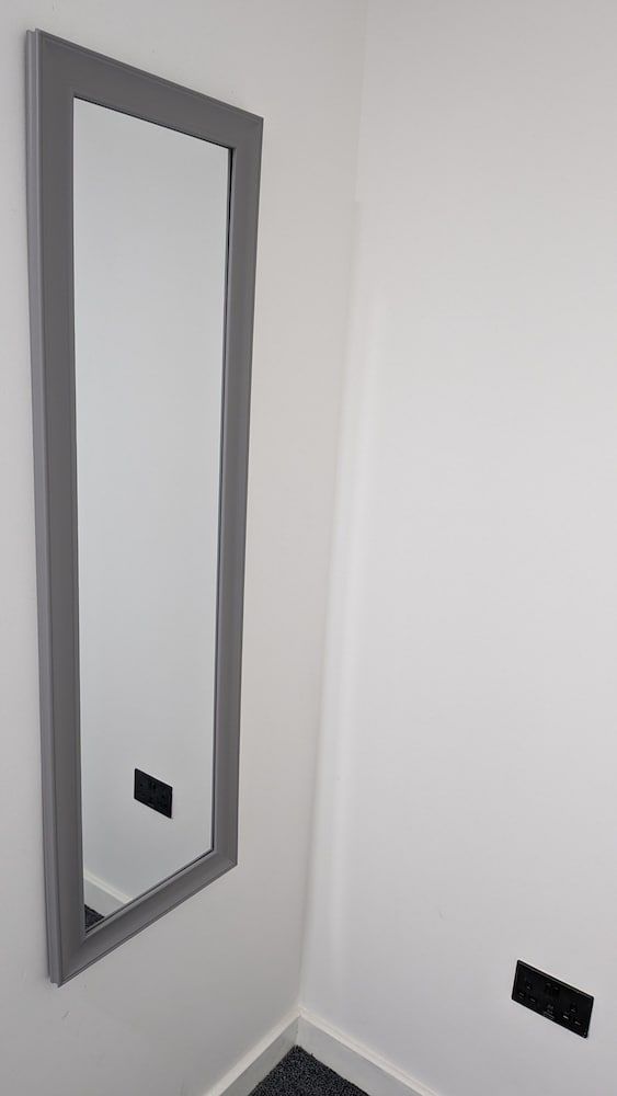 Cosy Rooms Economy Double Room, 1 Double Bed, Private Bathroom 5