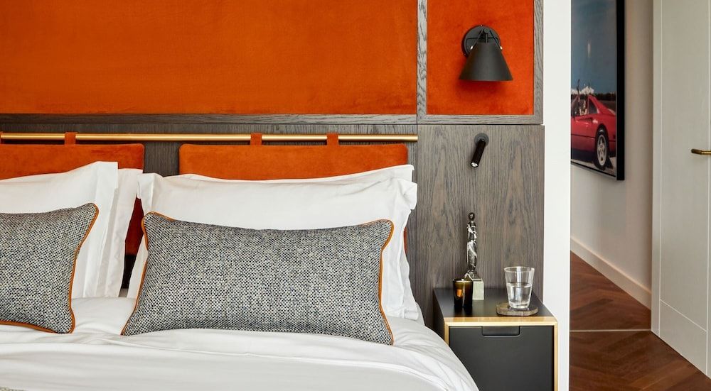 Escapade Silverstone 1 Bedroom Countryside Residence - King 2