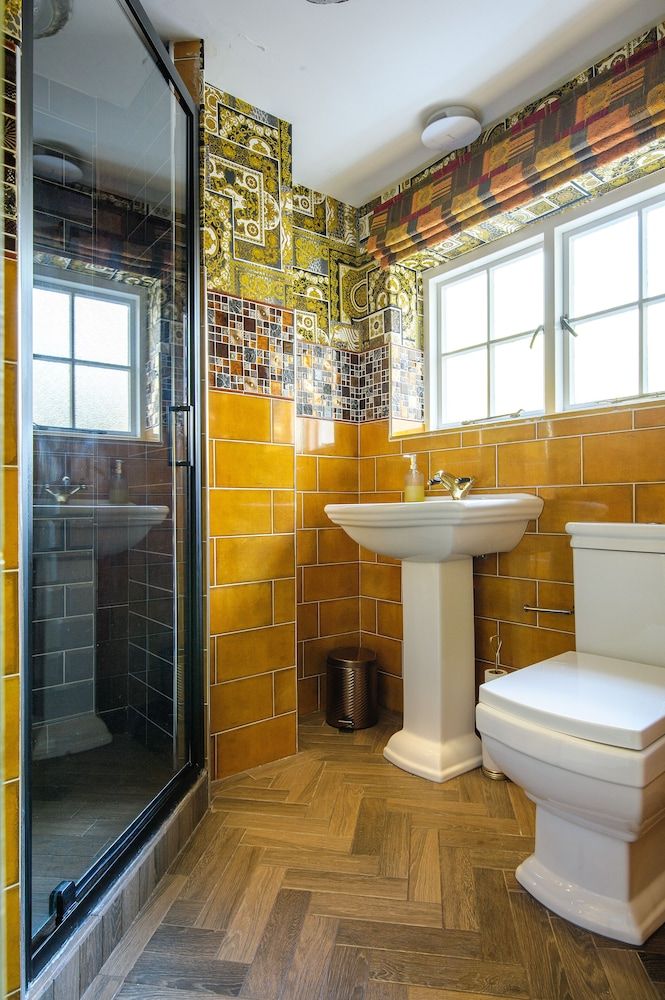 Luxury 3 Bed Manor House Hot Tub Cinema Room Skytv House 15