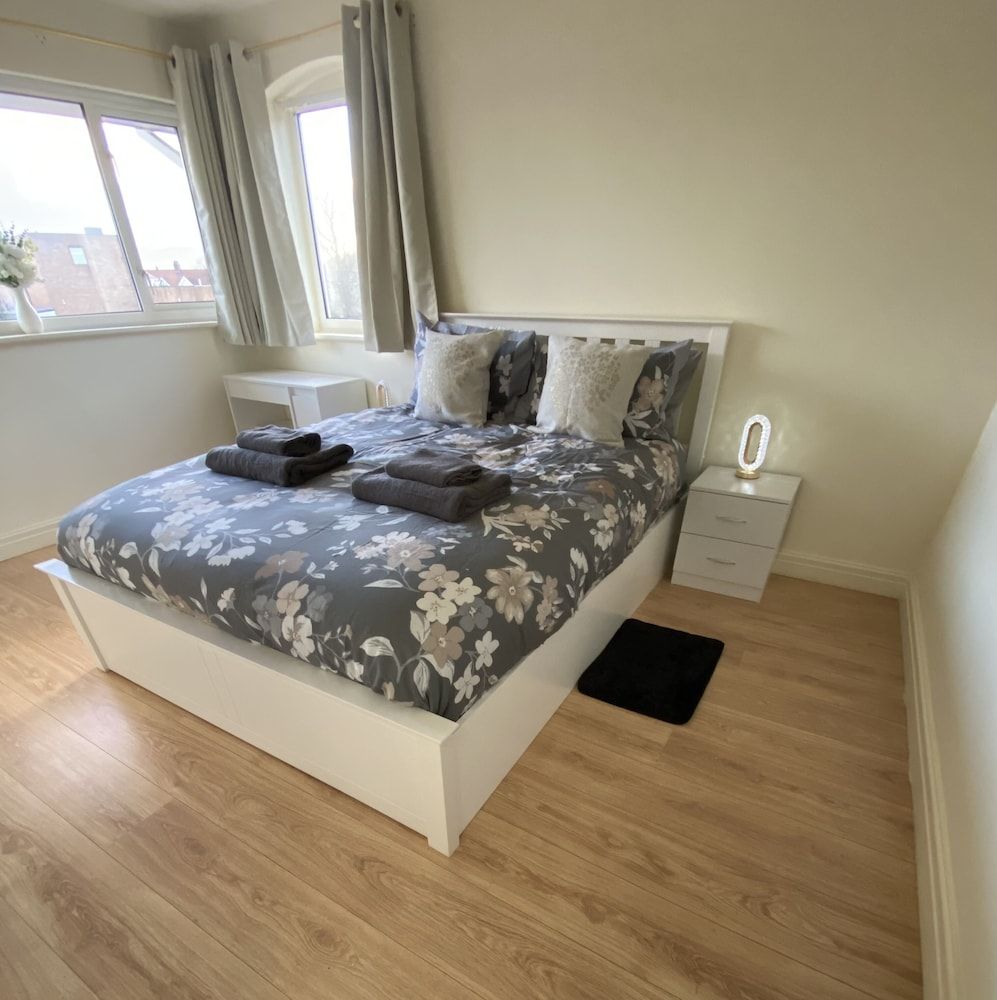 Spacious 3 Bed House in Penrhyn Bay, Llandudno House 3