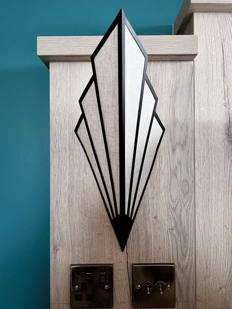 The Bath Rooms Double Room (classic double) 5