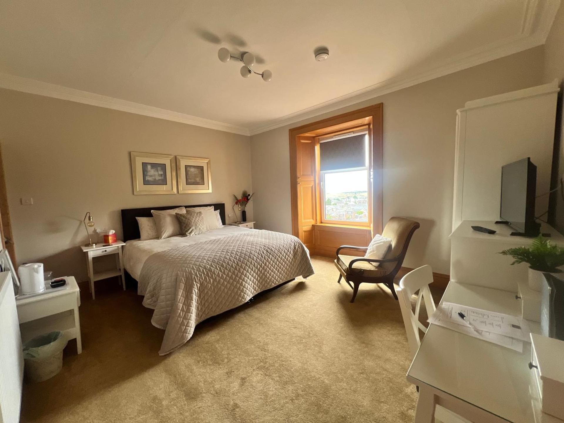 King Room