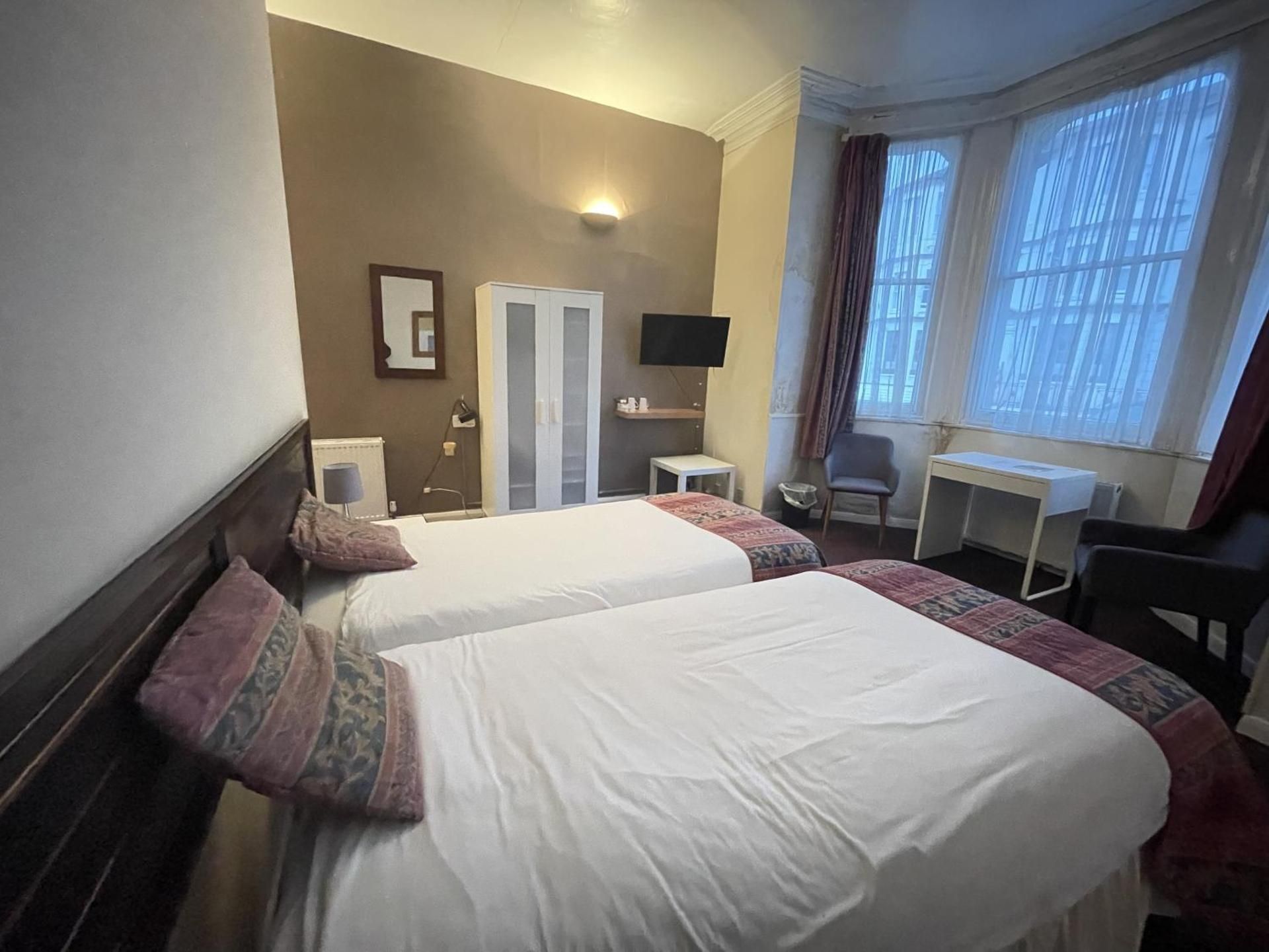 Twin room-Ensuite
