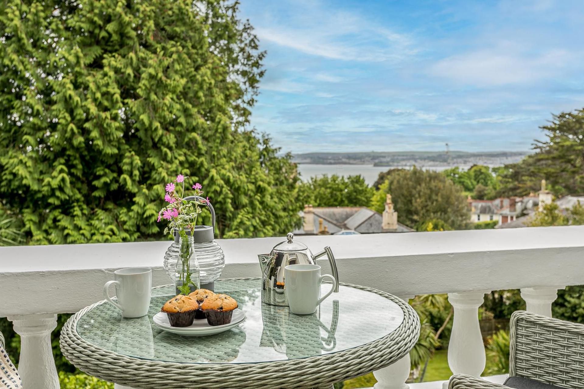 Superior Apartment with Balcony