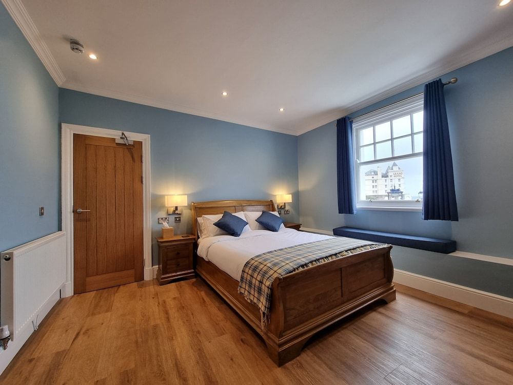 Superior Double Room, Ensuite, Sea View (202)
