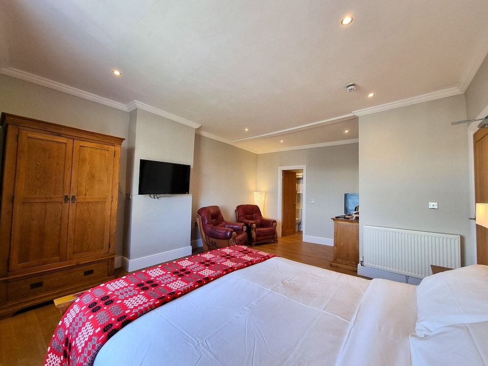 Deluxe Double Room, Ensuite, Sea View (302)
