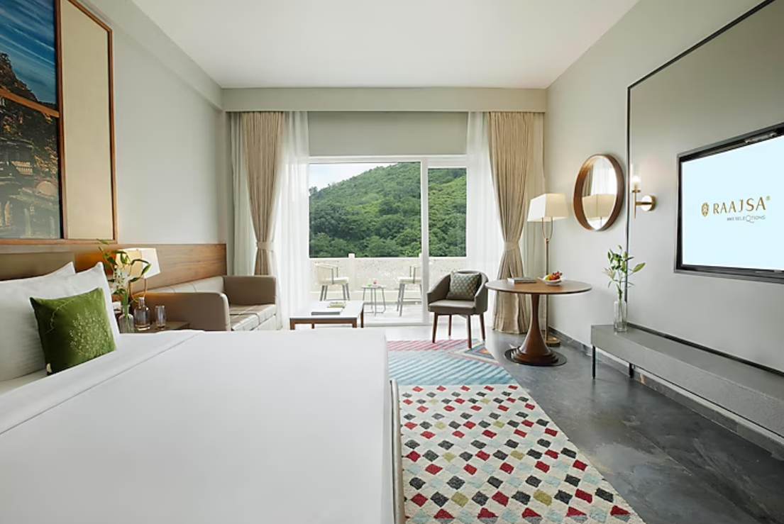 Deluxe Room with Balcony