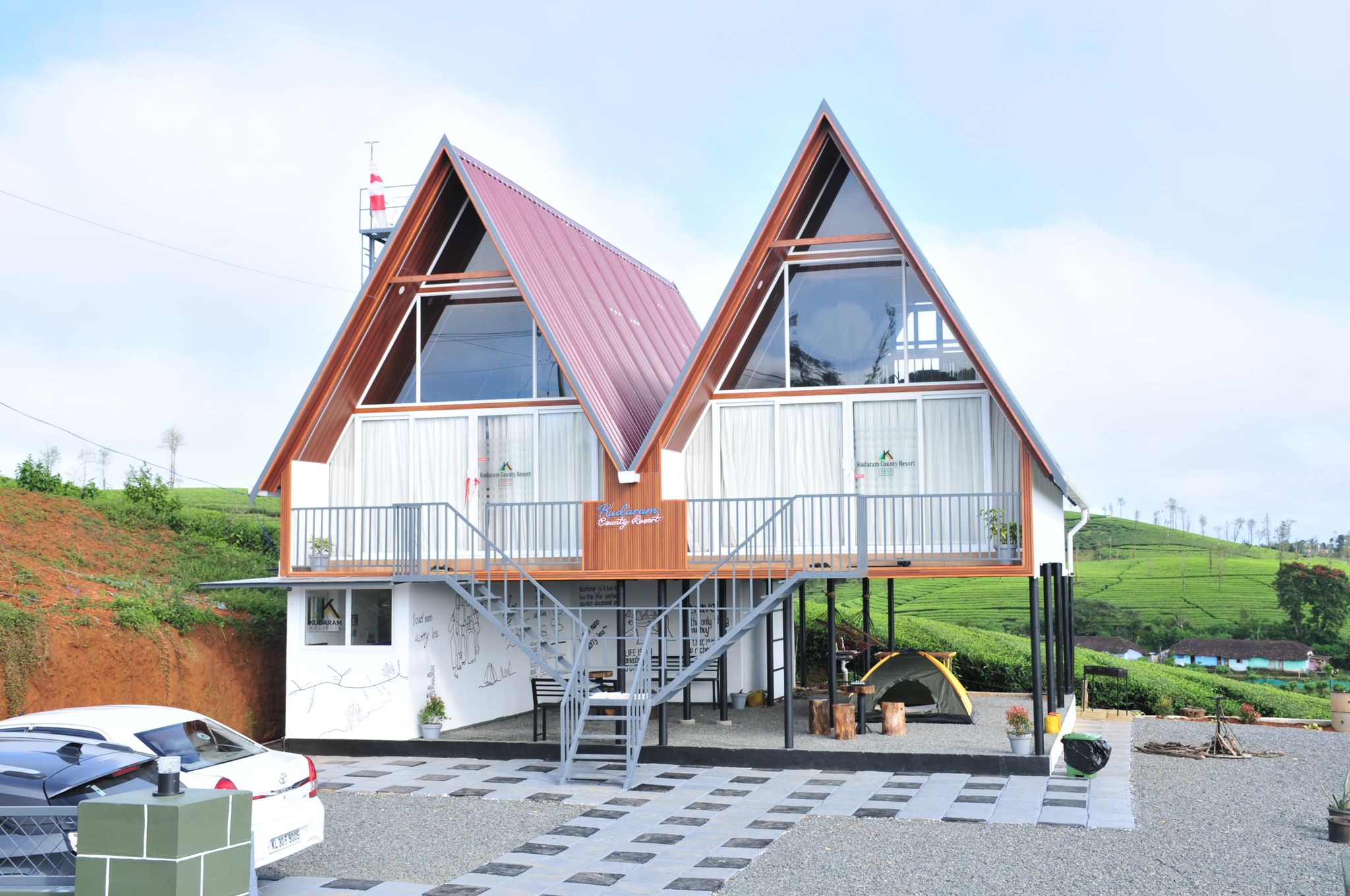 Kudaram County Resorts