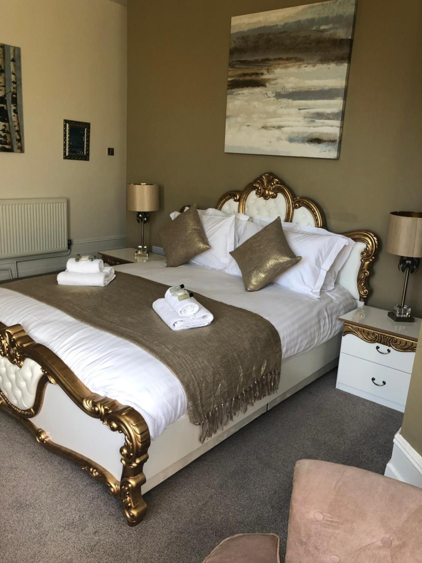 King Room
