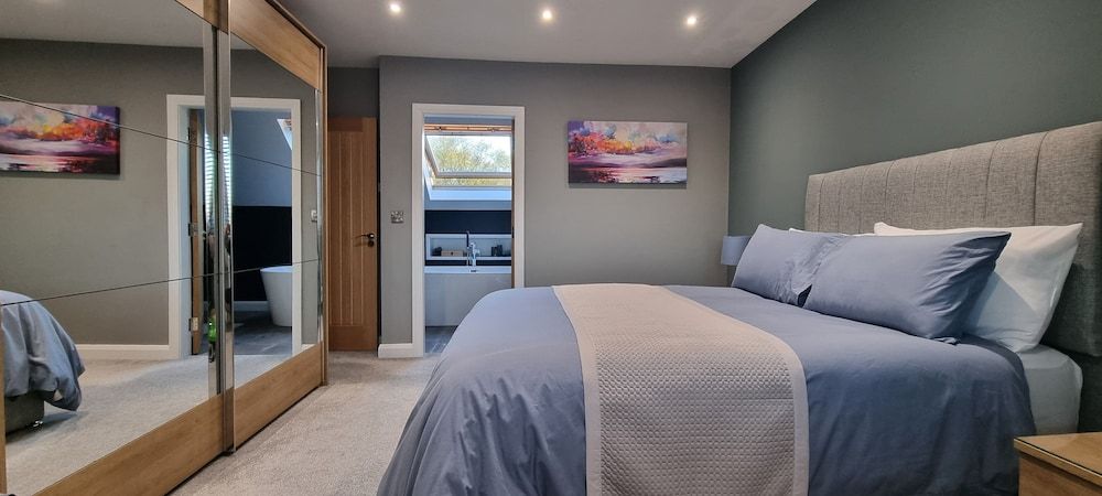 Superior Double Room, 1 Double Bed, Private Bathroom, Garden View