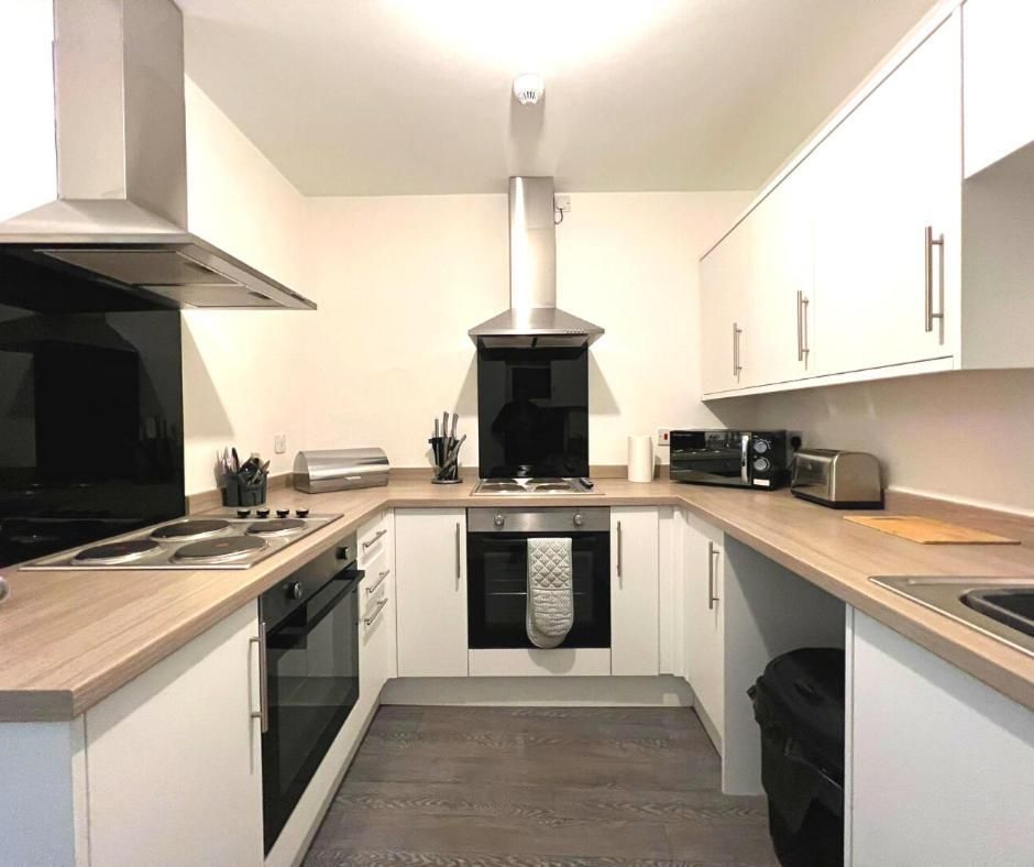 Standard Single Room with Shared Bathroom