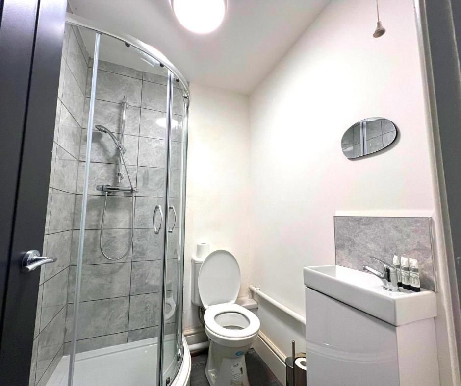 Standard Single Room with Shared Bathroom