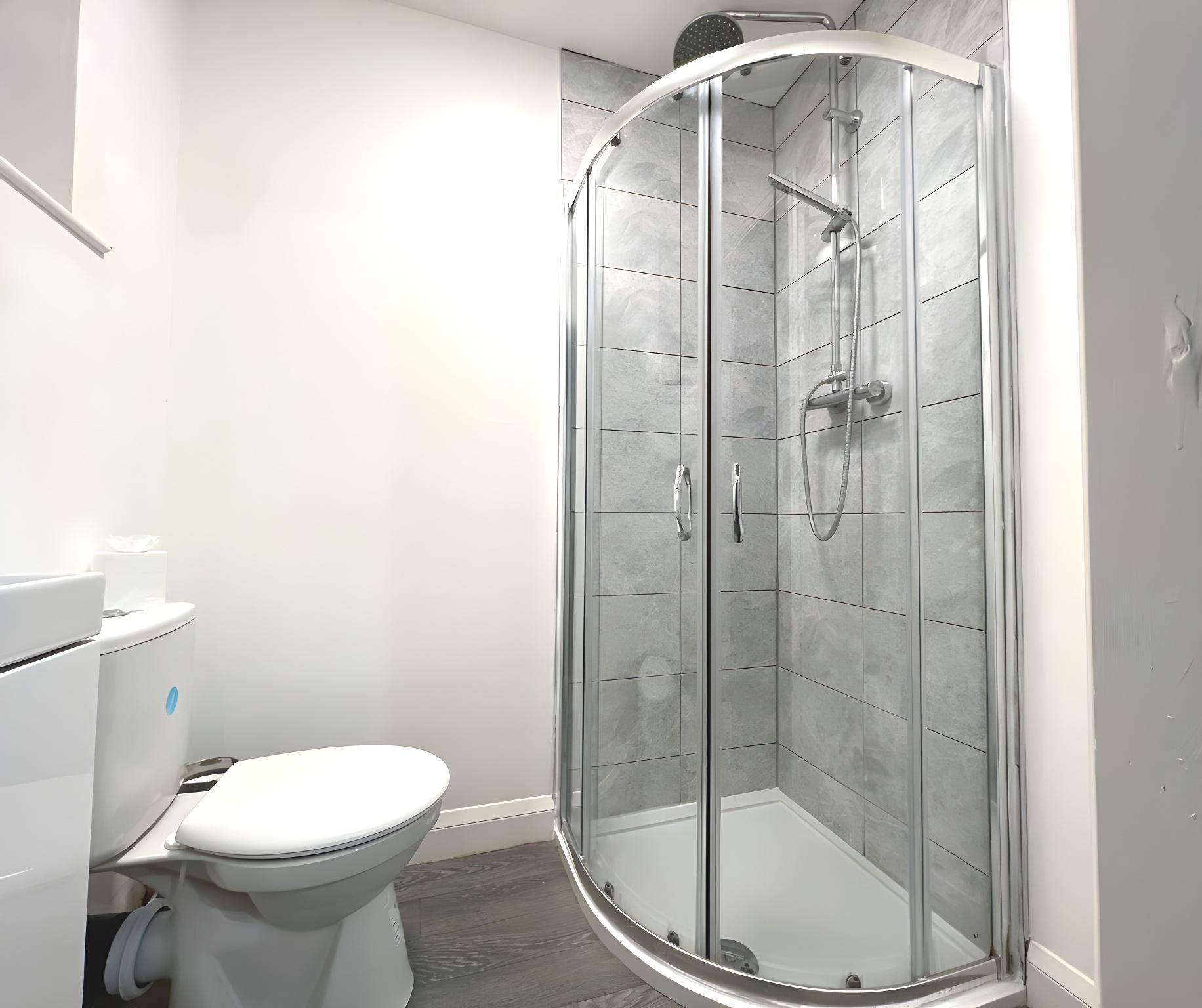 Double room-Presidential-Ensuite with Shower-Garden View