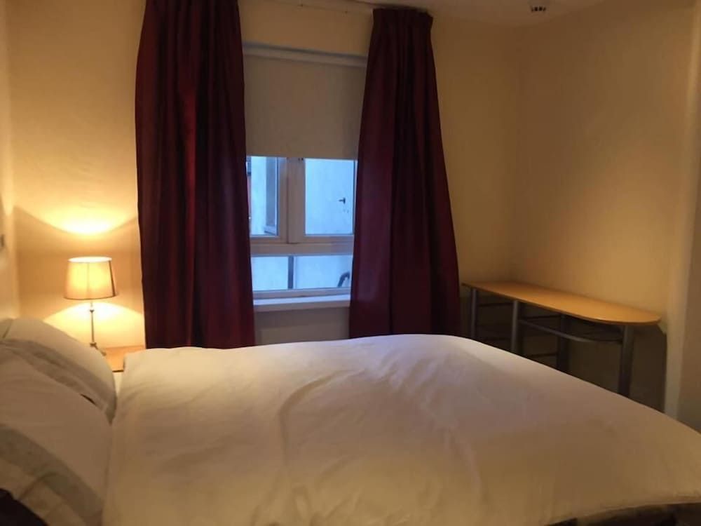 City Apartment, 2 Bedrooms