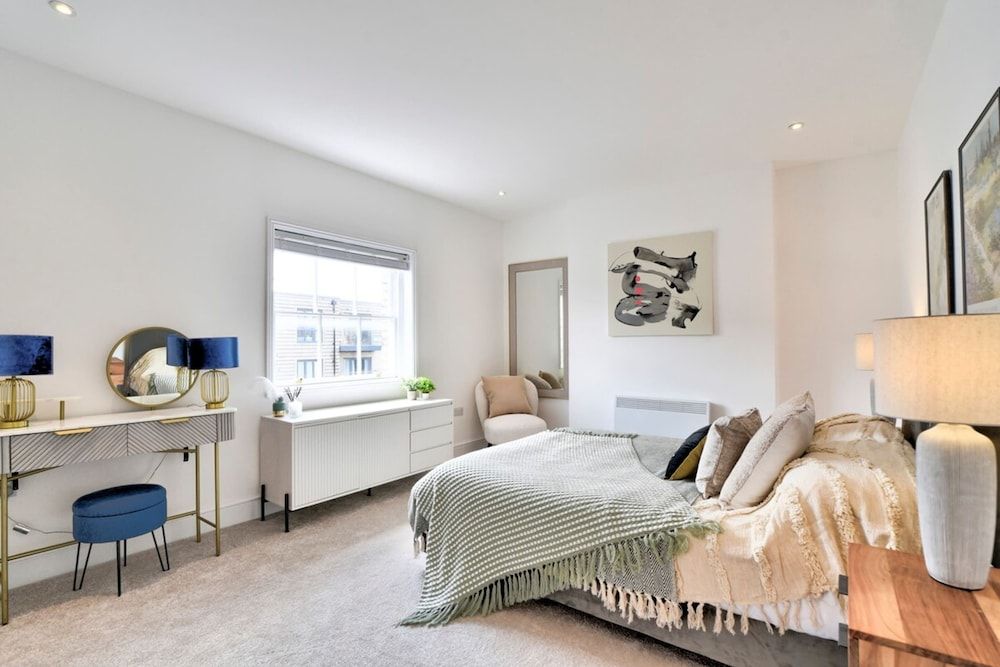 Basic Apartment