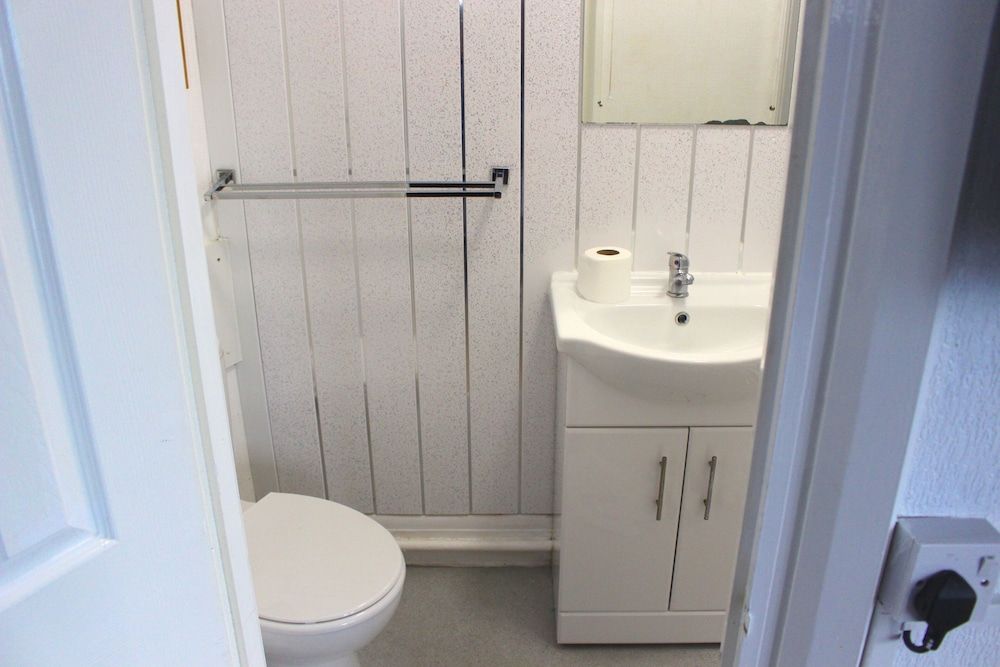 Henson Hotel Standard Double Room 12