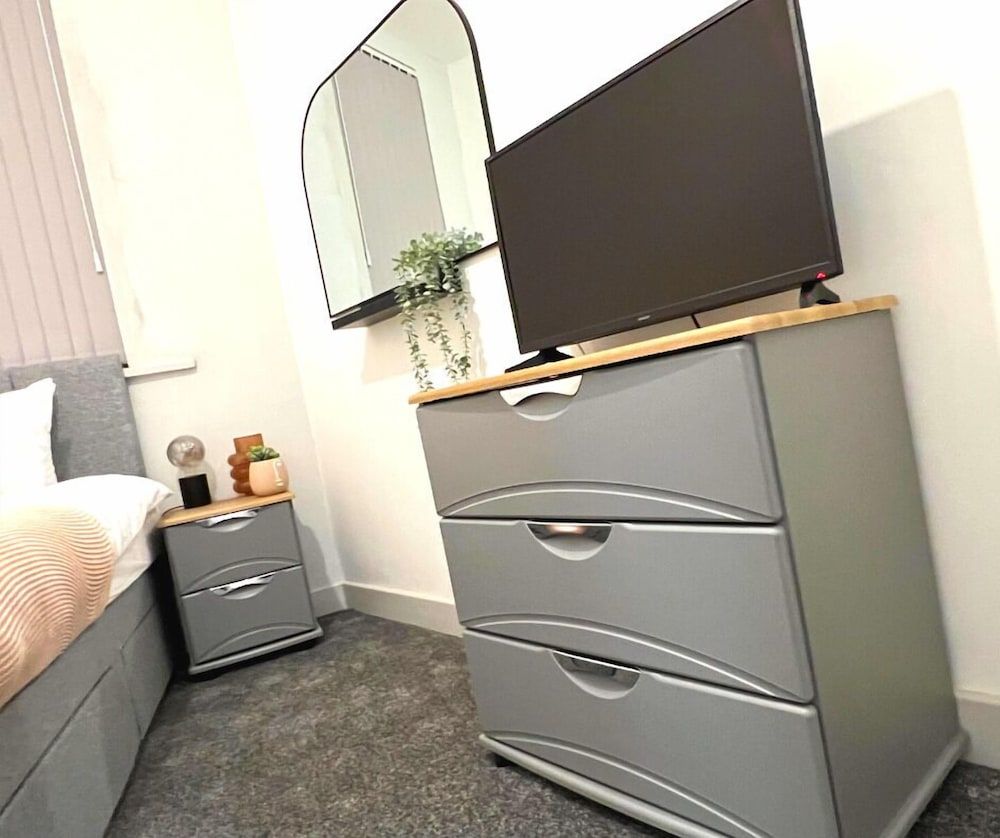 Darlington Suites by SA Stays Standard Single Room 2