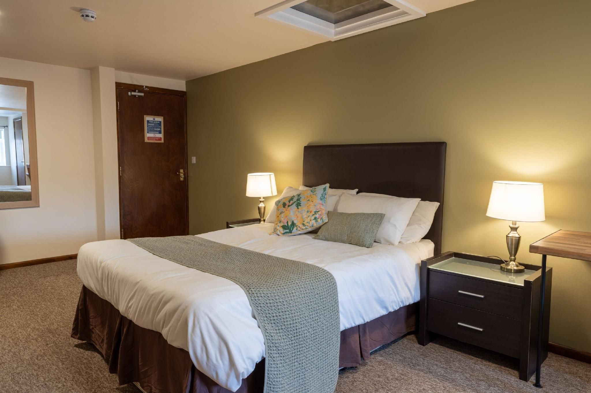 The Warehouse Double room-Luxury-Ensuite