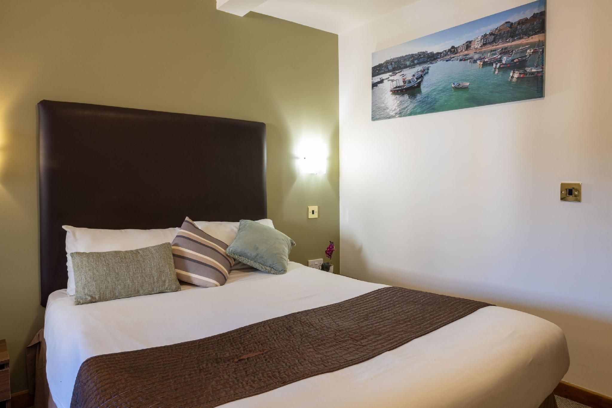 The Warehouse double room-ensuite