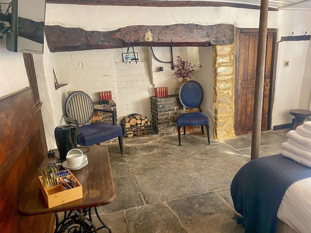 The New Inn Comfort Twin Room, Private Bathroom 12