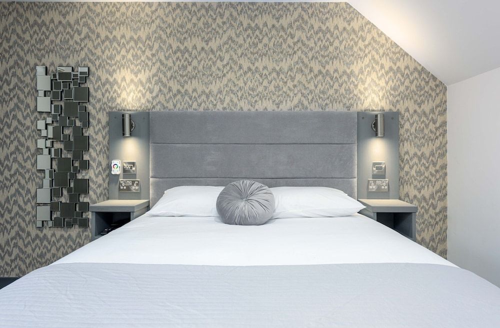 The Stanley Hotel Deluxe Double Room, Ensuite 6