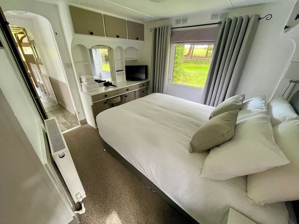 Celtic Lodges Standard House, 2 Bedrooms, Garden View 9