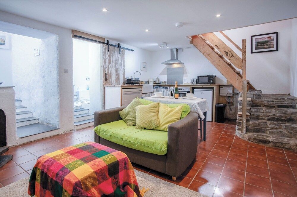 Cottage (1 Bedroom)