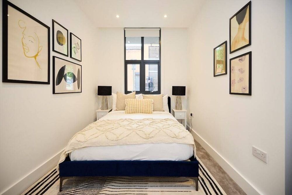 Apartment (2 Bedrooms)