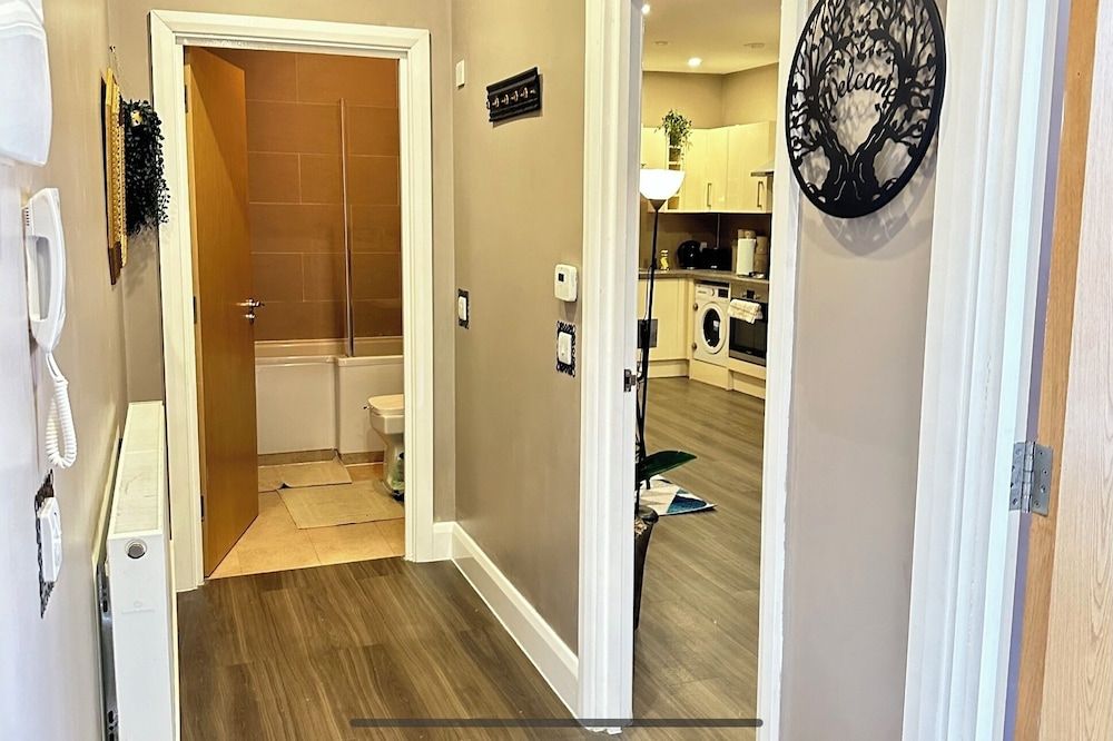 Dudley Delightful Apartment With 2 Bedrooms Apartment 4